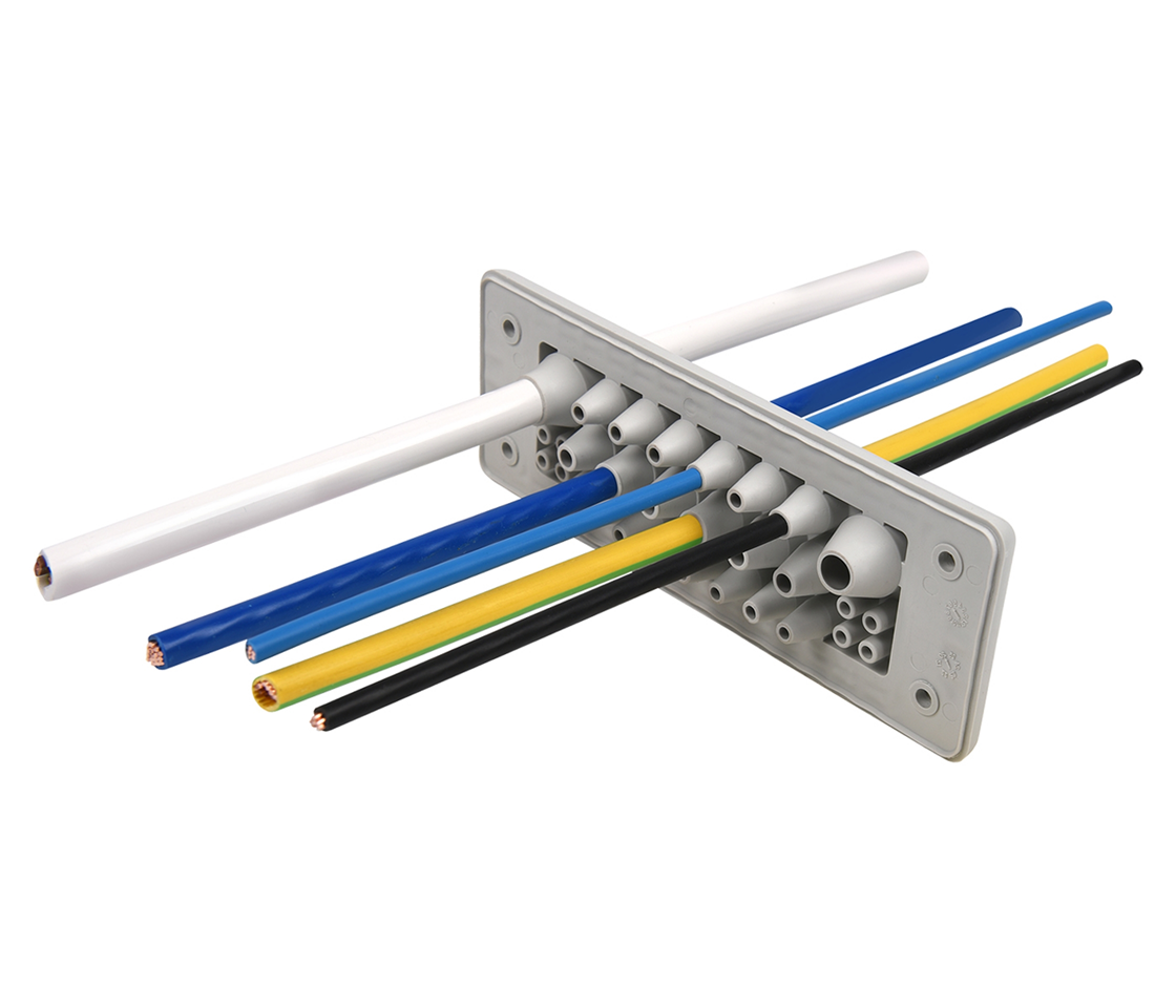 Cable entry plates